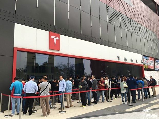 特斯拉MODEL 3韩国卖十万人民币出头?