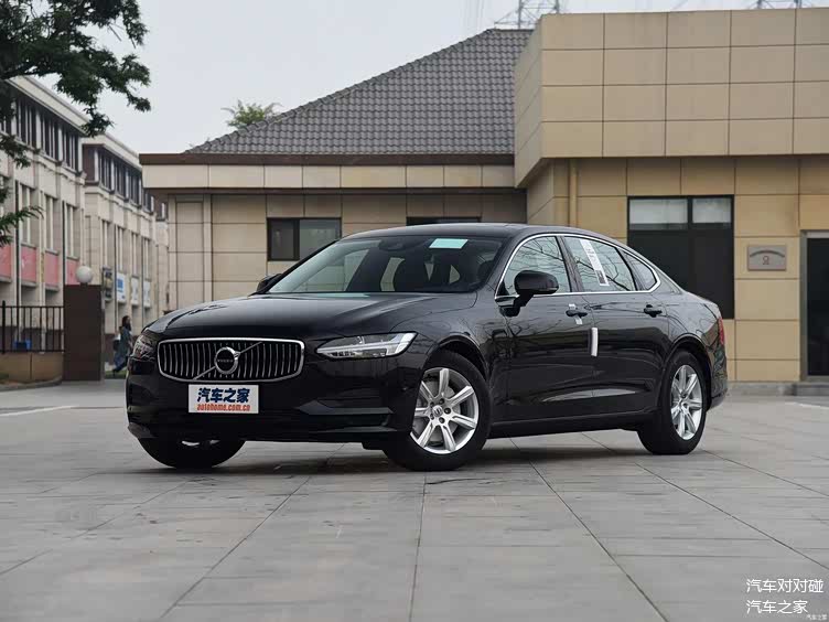 开出去有面子,50万内豪车买捷豹XFL还是沃尔