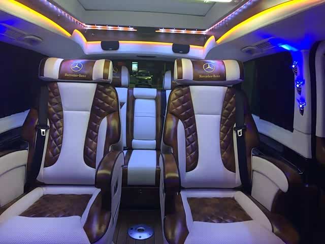 奔馳v260新款 奔馳v260商務車報價 進口奔馳V260價格 4 奔馳v260新款 奔馳v260商務車報價 進口奔馳V260價格 4