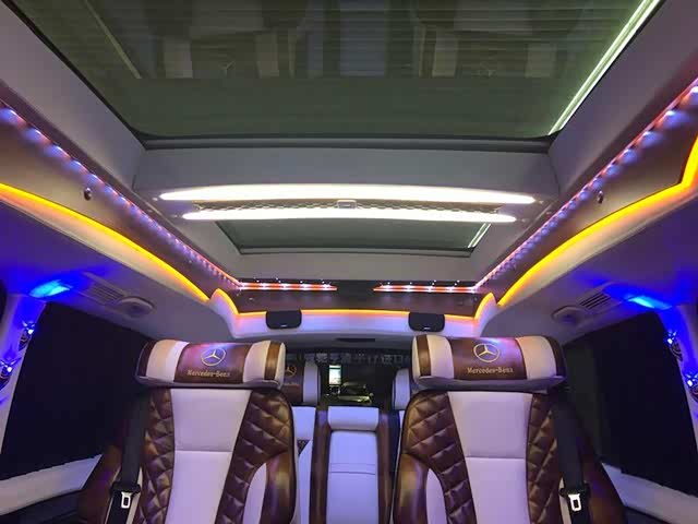 奔馳v260新款 奔馳v260商務車報價 進口奔馳V260價格 5 奔馳v260新款 奔馳v260商務車報價 進口奔馳V260價格 5