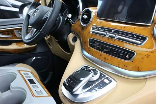 奔馳v260新款 奔馳v260商務車報價 進口奔馳V260價格 11 奔馳v260新款 奔馳v260商務車報價 進口奔馳V260價格 11