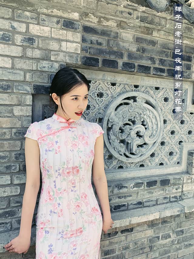 【已覺春心動,俏麗佳人打卡網紅地】自駕強烈推薦,處處美景 31 連磚都是仿古的,有意境,配美人,美得不要不要的