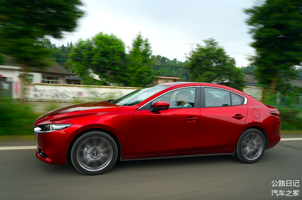 轴距超思域,操控感优异,昂克赛拉是一款真正厉害的车_车家号_发现车生