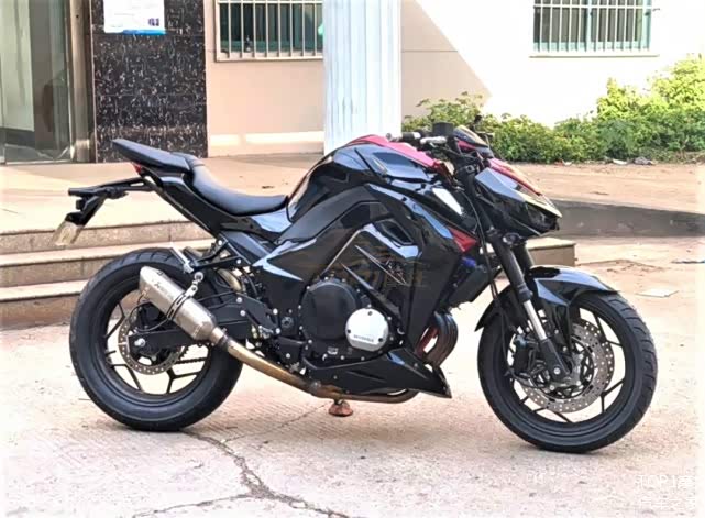 n19继续壮大 光影400之后 国产再添"廉价"四缸摩托