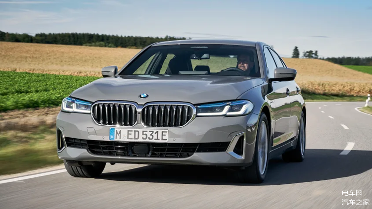 宝马520e插电式混合动力车 3.5小时充满电