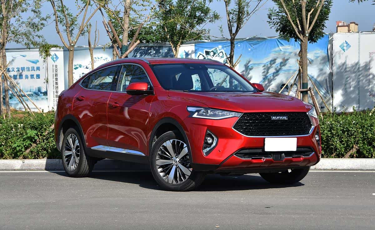 超火的国产轿跑SUV，吉利星越VS哈弗F7X谁才是王者？