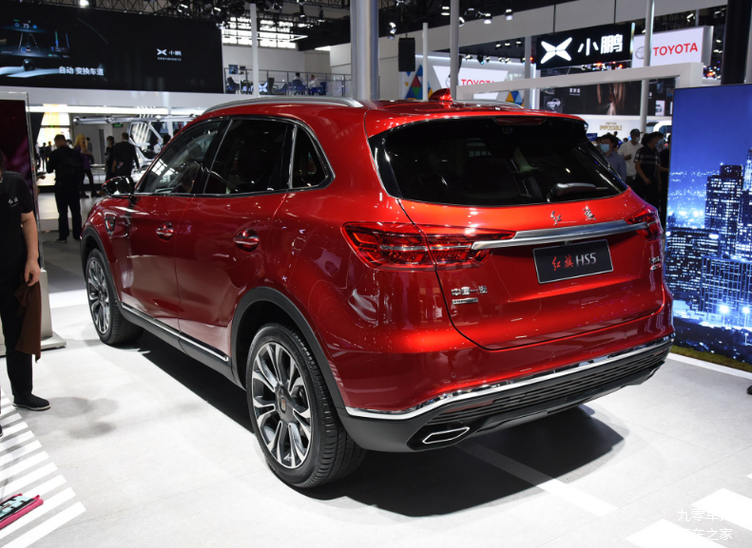 红旗销量开挂,2020年销量轻松破20万台,"大佬车型"功不可没