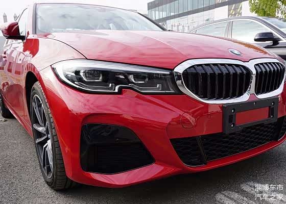 2021款宝马3系到店,红色涂装相当的时_车家号_发现车生活_汽车之家