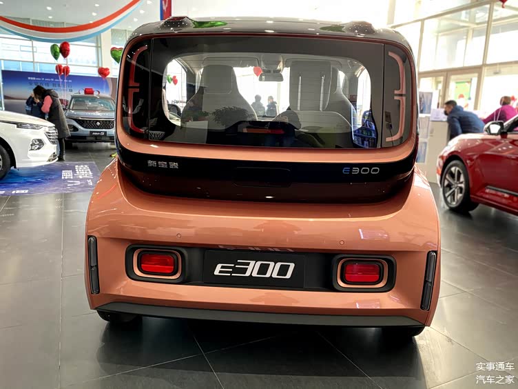 到店实拍:微型新能源汽车之新宝骏e300