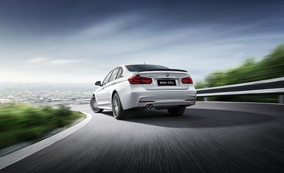 问:汽车格栅的删怎么读?轮毂指的是哪?发动机