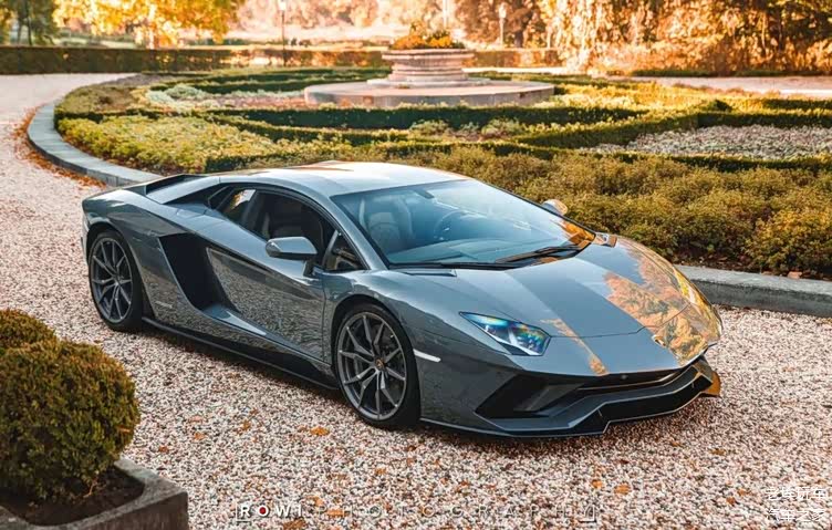 老埃说车牛年是否能迎来新大牛兰博基尼aventador