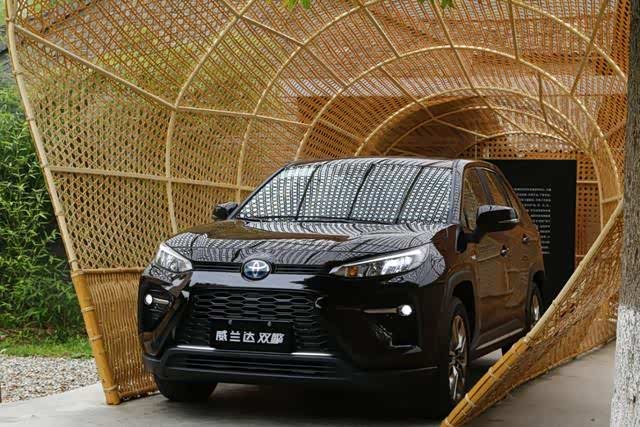 文武兼备 传承高级 试驾丰田威兰达2.0L/2.5双擎版