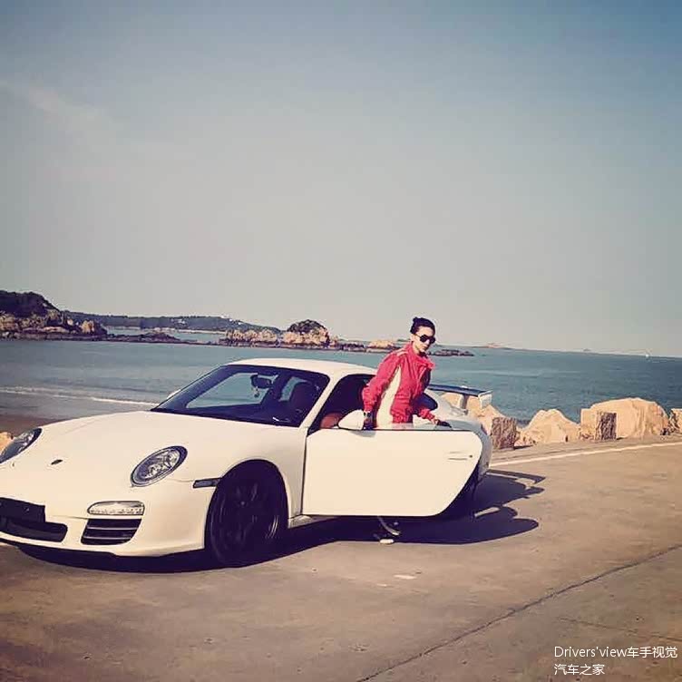 �μ��Ϻ�F1���ܼ��껪

ĩλ���������ã�������2��911��1��SLS���ڳ����ж���������Ϊ������