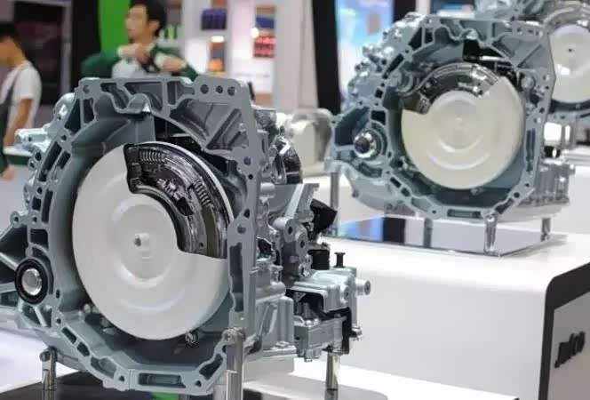 变速箱部门,日产变速箱部门以及福特马自达等企业合资的jatco合并组成