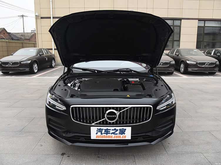 开出去有面子,50万内豪车买捷豹XFL还是沃尔