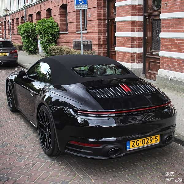 全新保时捷911敞篷版海外实车街拍,外观_车家号_发现车生活_汽车之家