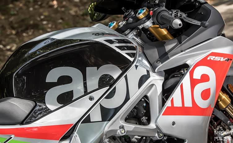 ����İ�������APRILIA���������������������֡�