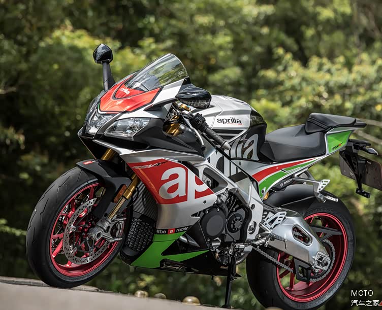 ��V4�������ͣ�RSV4ӵ�н��յĳ�����
